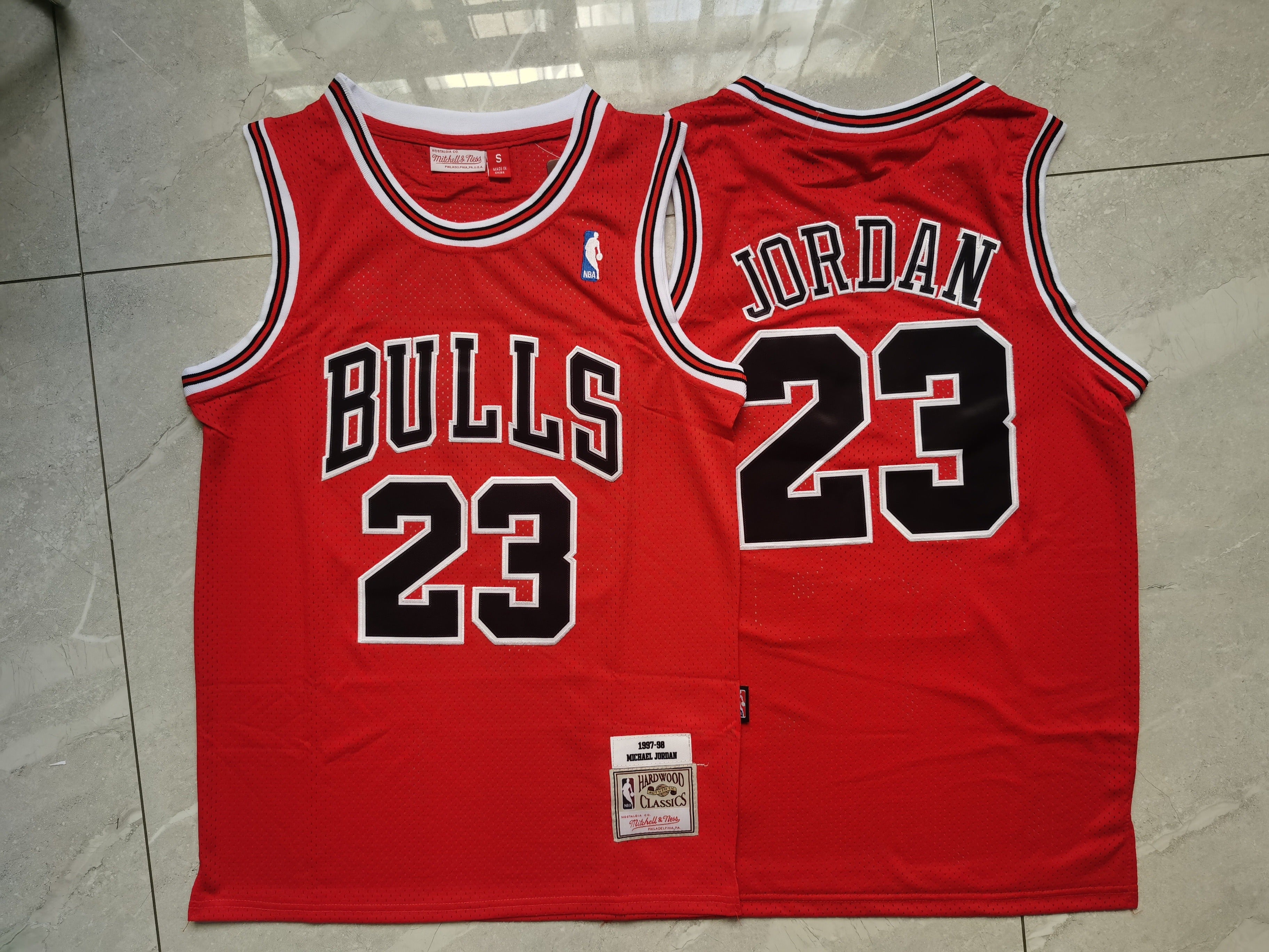 Custom Red Chicago Bulls Jersey