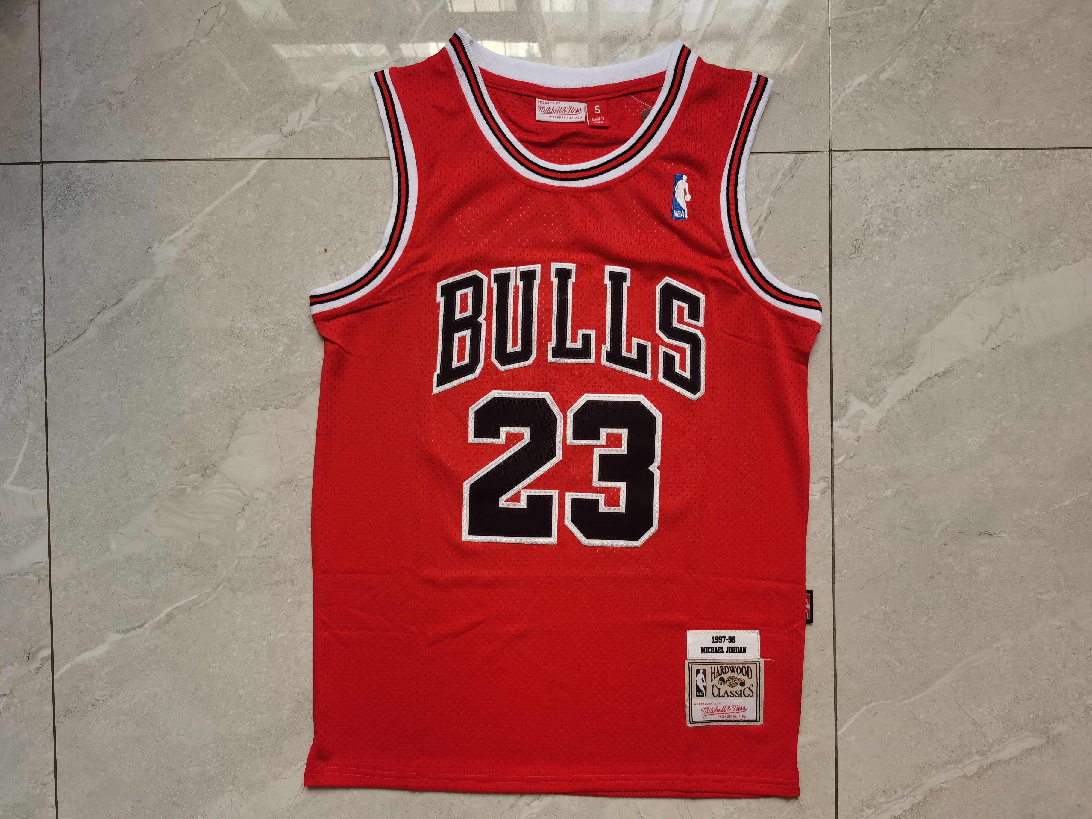 Custom Red Chicago Bulls Jersey