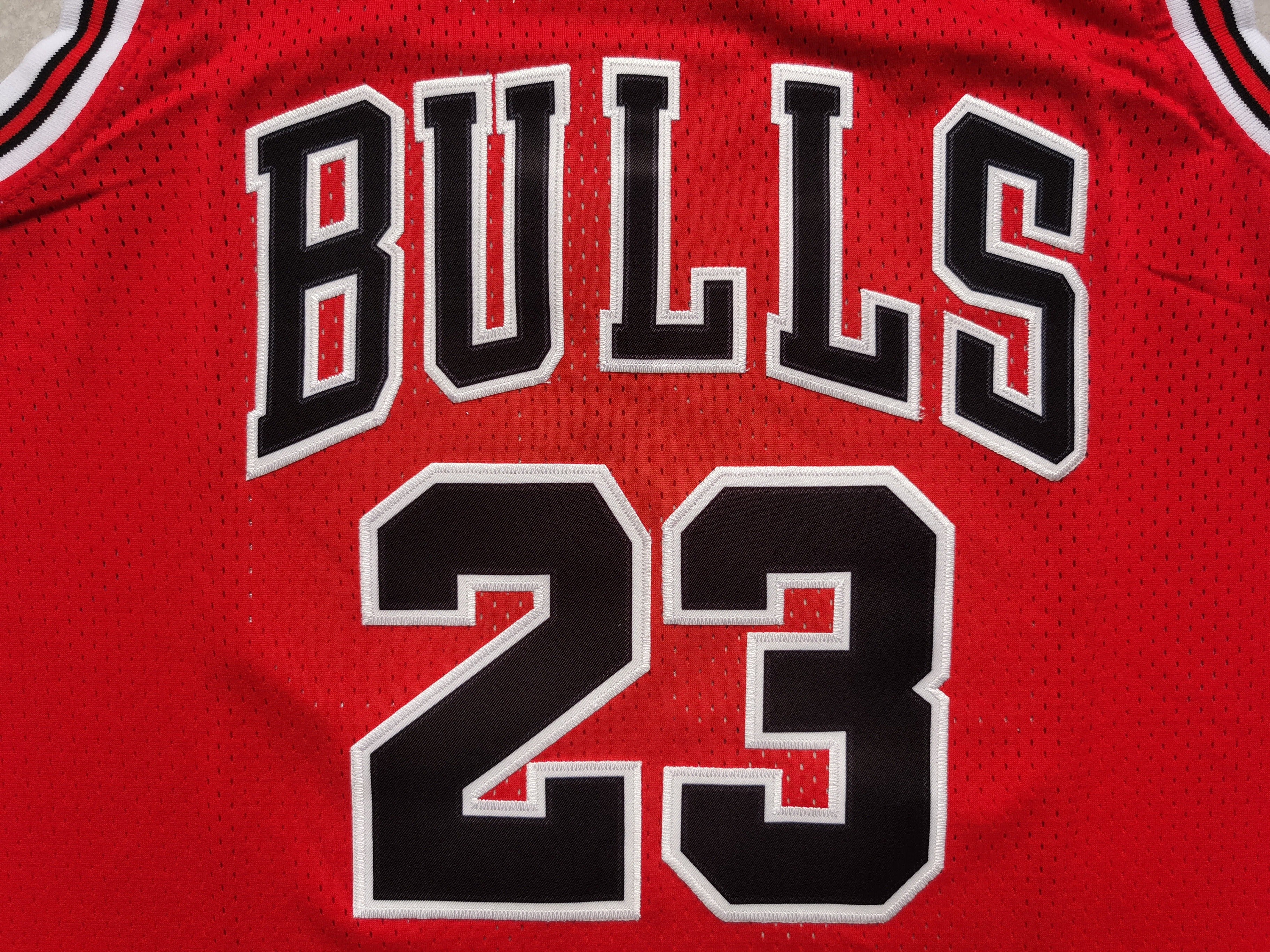 Custom Red Chicago Bulls Jersey